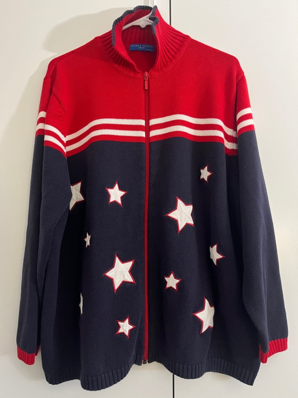 Karen Scott Red White & Navy Star Zip-Up Cardigan Sweater